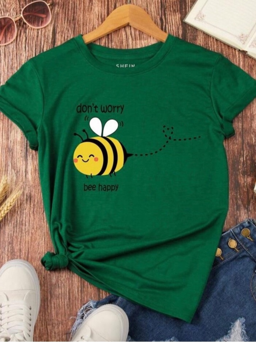 SHEIN | Bee Graphic Tee